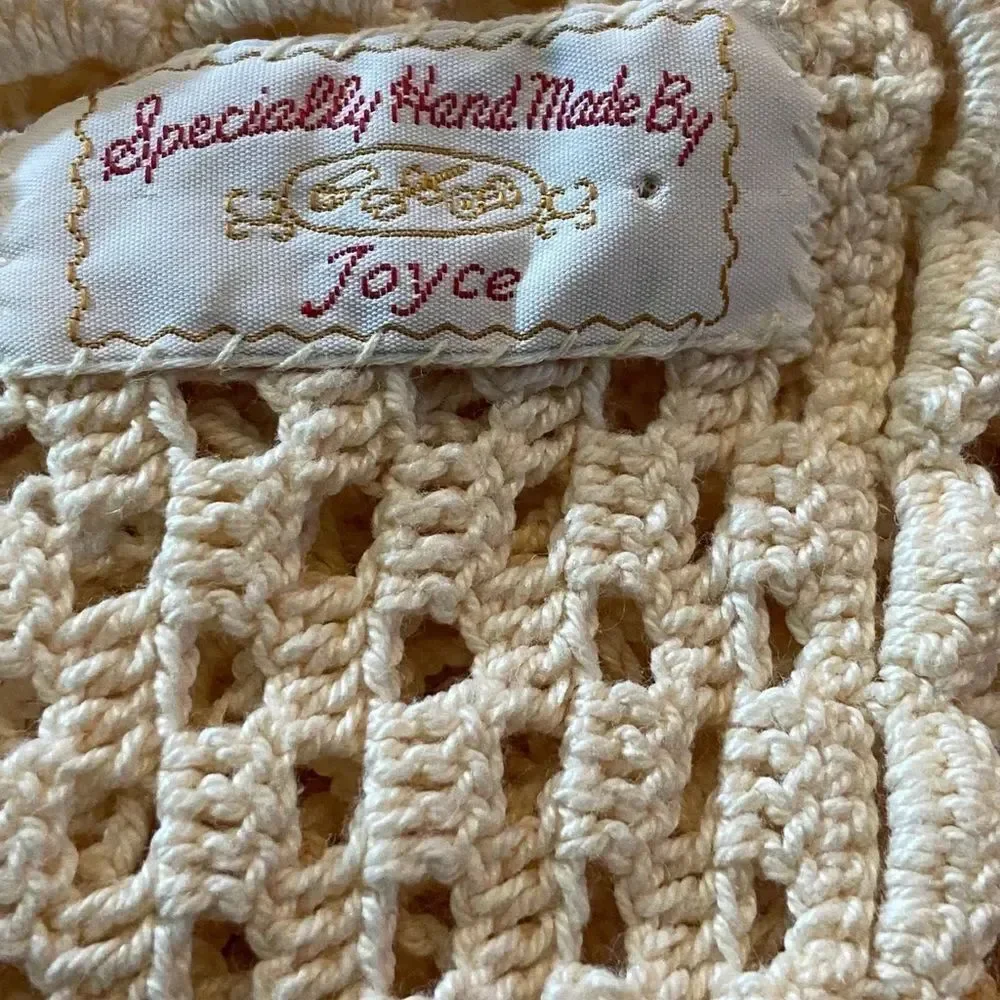 VTG,Specially Handmade By Joyce Cream Crochet Lace Fabric Size 86”X65” Approxi,!
